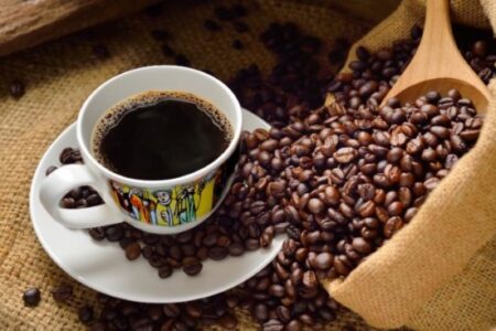 پلان؛ آیا قهوه واقعاً اعتیاد آور است؟ [تماشا کنید]