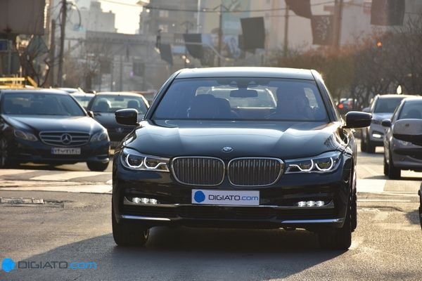 تست و بررسی بی ام و 730li در ایران؛ لوکس ترین خودرو وارداتی به کشور