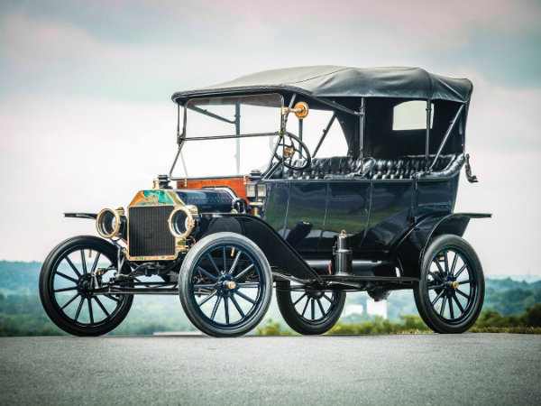 1913 Ford Model T Touring