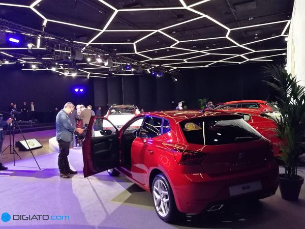 car of the year 2018 Geneva Motor Show Digiato (15)