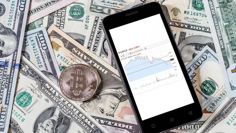 سریال بیمخاطب پاساژ پایتخت ؛ دلار با بازار موبایل چه کرد؟