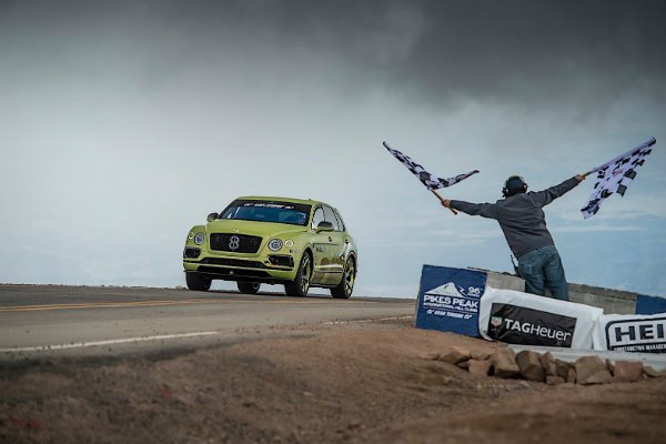 rhys-millen-sets-pikes-peak-hill-climb-record-for-suvs-in-a-bentley-bentayga_1