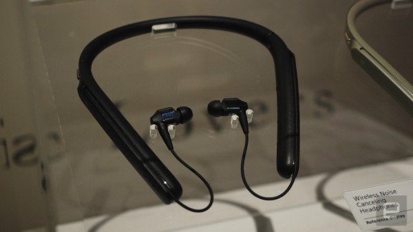 sony-wireless-earbuds-4