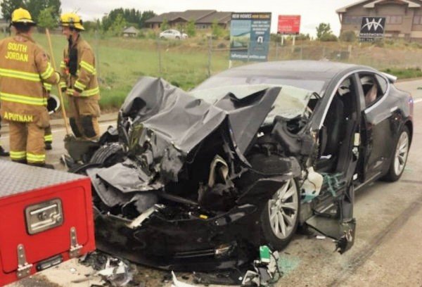 Tesla Model S crash Utah (6)
