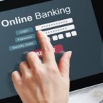 ثبت ماهانه یک میلیارد و 500 هزار تراکنش مالی در ایران؛ اسکناسها رنگ میبازند