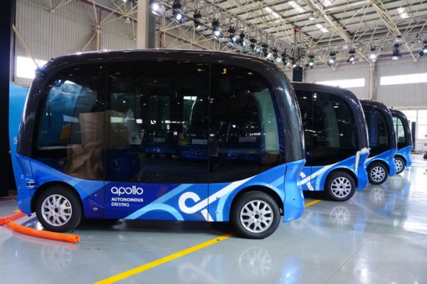 Baidu's self-driving bus 3