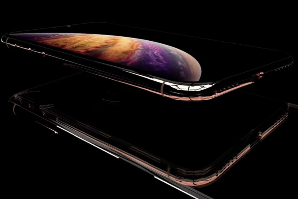 آیفون XR