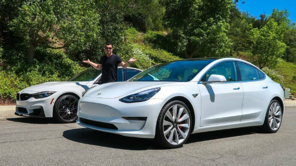 Tesla model 3 performance (2)