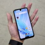 معرفی Aquos R2 کامپکت با دو بریدگی نمایشگر و اسنپدراگون ۸۴۵