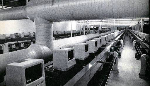 کارخانه اپل در آمریکا