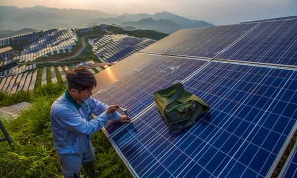 مزرعه خورشیدی چین