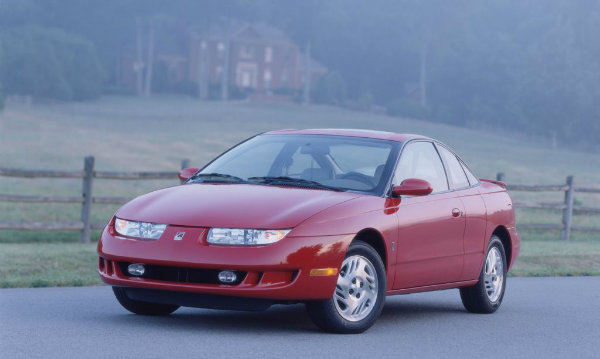 A 1997 Saturn SC2 Coupe