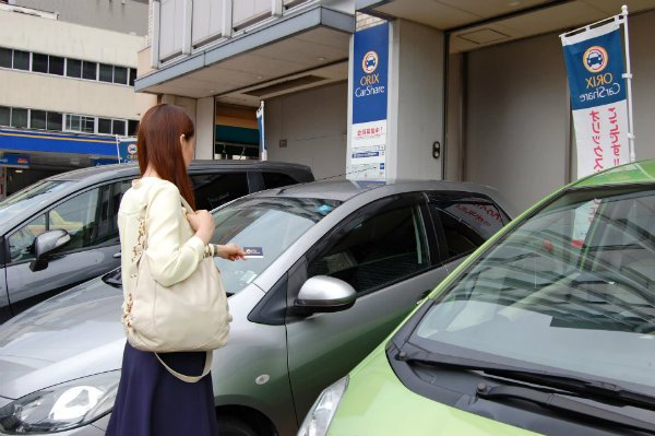 Why are people in Japan renting cars but not driving (3)