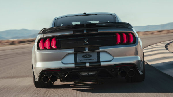 2020-ford-mustang-shelby-gt500-1 (7)