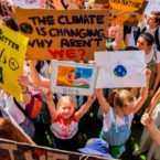 اعتصاب سراسری دانش آموزان جهان در اعتراض به گرمایش زمین
