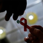 تا چه میزان به درمان بیماری ایدز نزدیک شده‌ایم؟