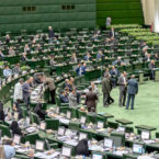 مجلس: اپراتورها پس از پایان قراردادشان ۱۰ درصد حقالسهم بیشتری پرداخت میکنند