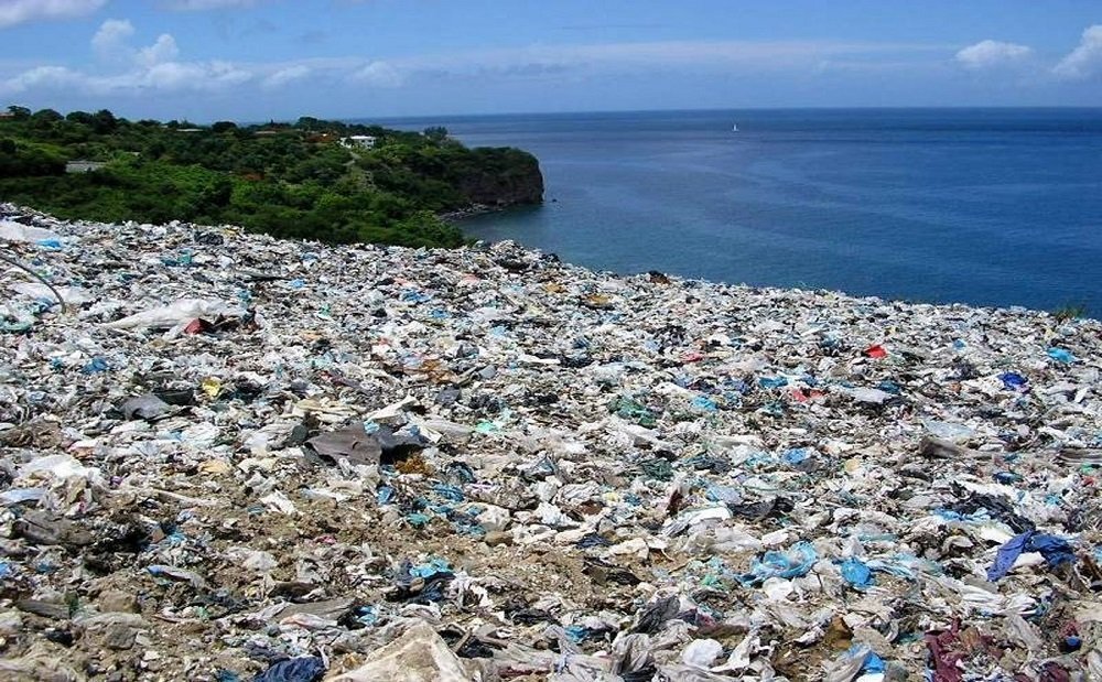 بازیافت شیمیایی می‌تواند راه حلی برای پاکسازی زمین از پلاستیک‌ها باشد