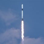 فرود موفق راکت فالکون ۹ پس از پرتاب تاریخی کرو دراگون [تماشا کنید]