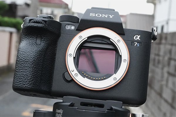 دوربین سونی A7S III معرفی شد؛ فیلمبرداری 4K 120p و لرزشگیر داخلی