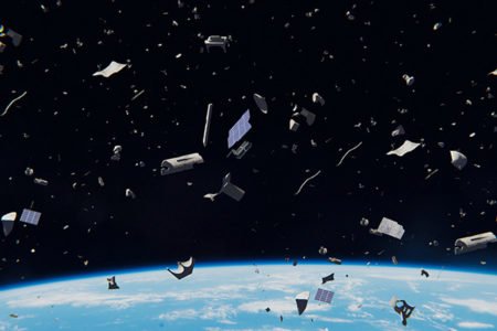 IBM پروژه پیش‌بینی مسیر زباله‌های فضایی و بهینه‌سازی ارتباط ماهواره‌ای را منبع باز کرد