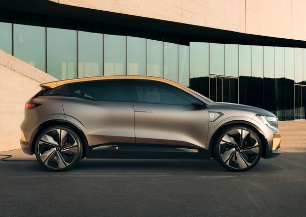 Renault Megane eVision Concept 2020 8