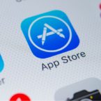 پاسخ اپل به اتهام انحصارطلبی در اپ استور: توسعهدهندگان وب اپلیکیشن ارائه کنند
