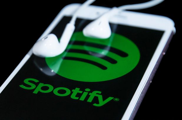 اسپاتیفای می‌خواهد با نظارت بر گفتار کاربران الگوریتم‌های پیشنهاد موسیقی را بهبود ببخشد