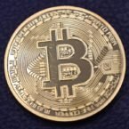 قیمت بیت کوین طی یک سال گذشته ۱۰۷۵ درصد افزایش یافته است