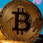 کمیسیون بورس و اوراق بهادار آمریکا مجوز معامله در اولین ETF بیت کوین را صادر میکند