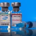 فایزر/بیون‌تک و مدرنا برای تولید فوری واکسن کرونای امیکرون اعلام آمادگی کردند