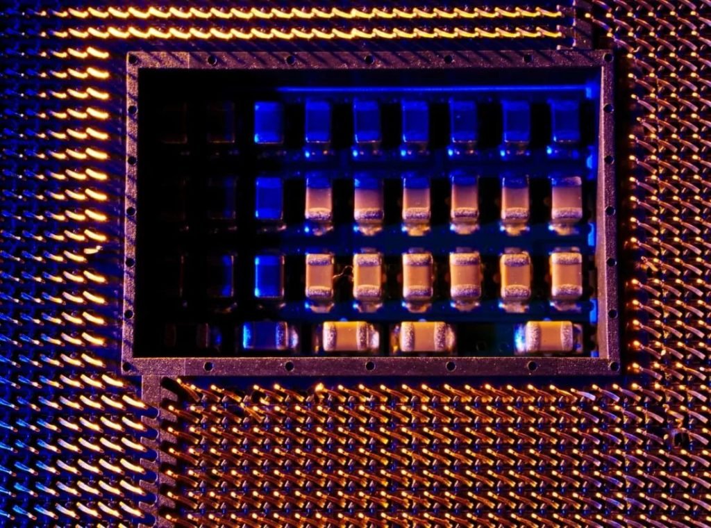 CPU