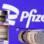 دو دوز واکسن فایزر حدود ۷۰ درصد از بستری مبتلایان کرونا امیکرون جلوگیری می‌کند