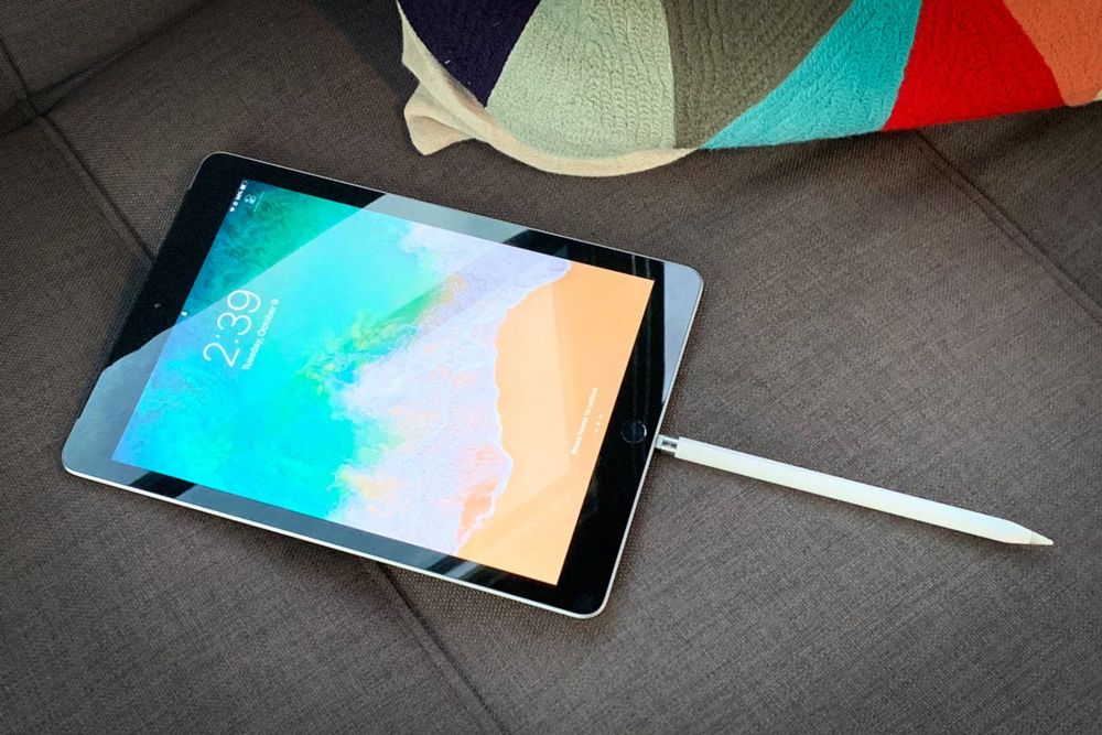 شارژ شدن نخستین قلم دیجیتالی اپل پنسیل