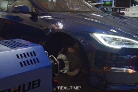 تسلا مدل S Plaid بر روی داینامومتر؛ قدرت واقعی سریع ترین خودروی جهان چقدر است؟