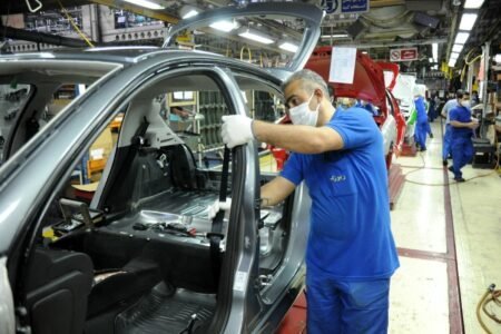 وزیر صنعت مجددا اعلام کرد: موافق واردات خودرو هستیم
