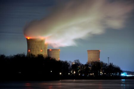 گزارشی جدید: نیروگاه‌های هسته‌ای آمریکا قطعات تقلبی خطرناکی دارند