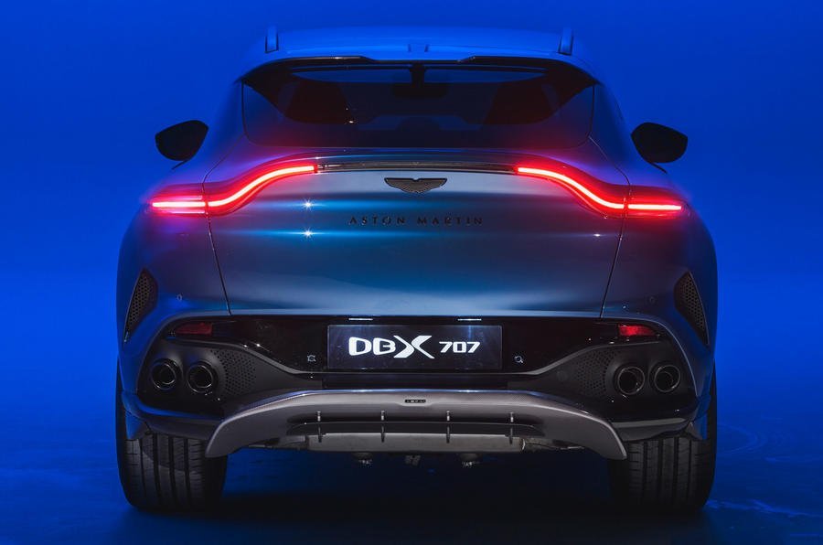 استون مارتین DBX 707