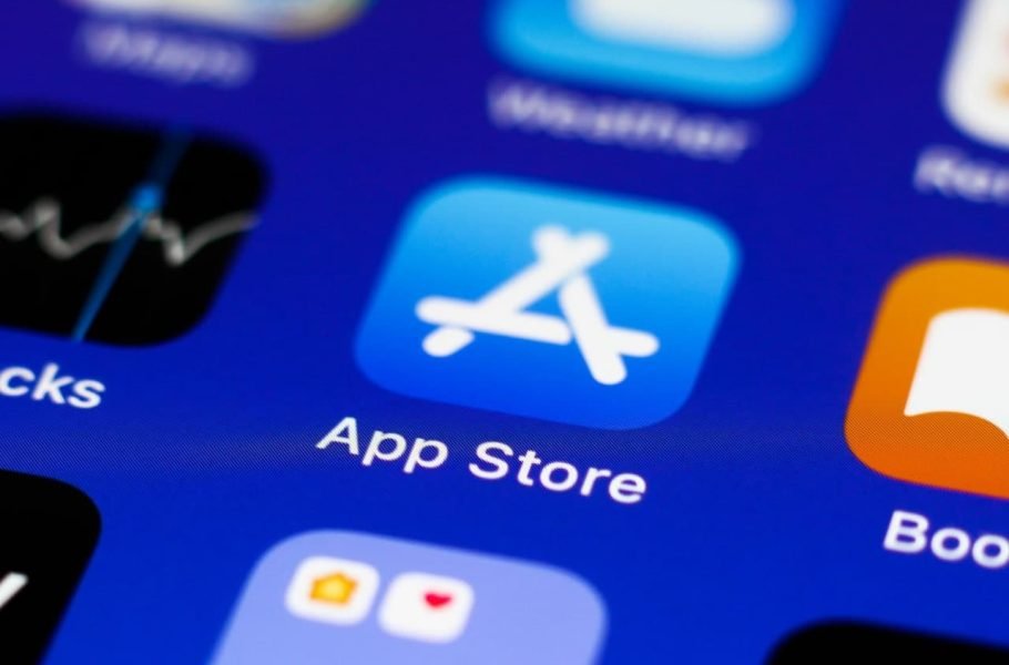اپ استور