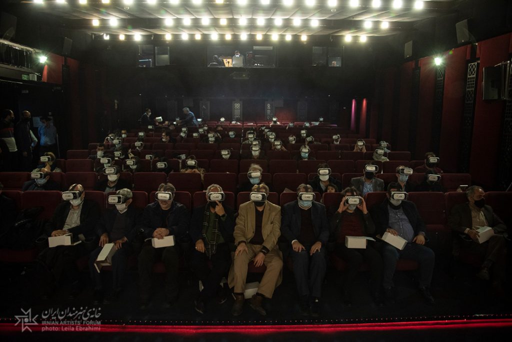 تکنولوژی در خدمت هنر؛ فناوری VR تئاتر ایران را به خانه تماشاگران آورد