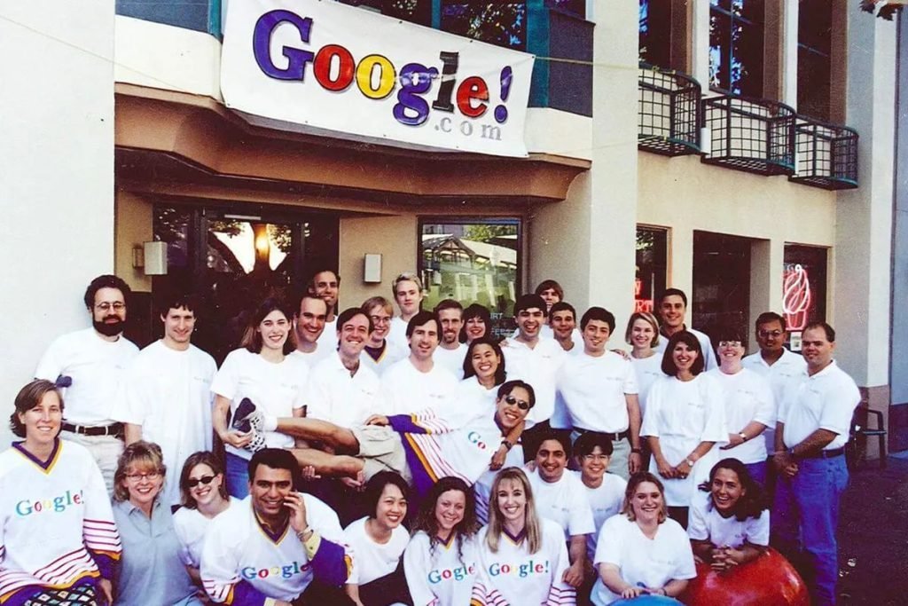 دفتر کار گوگل در سال ۱۹۹۸