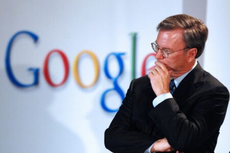 اریک اشمیت، مدیرعامل سابق گوگل درباره همکاری با استیو جابز و پیشرفت خود می‌گوید