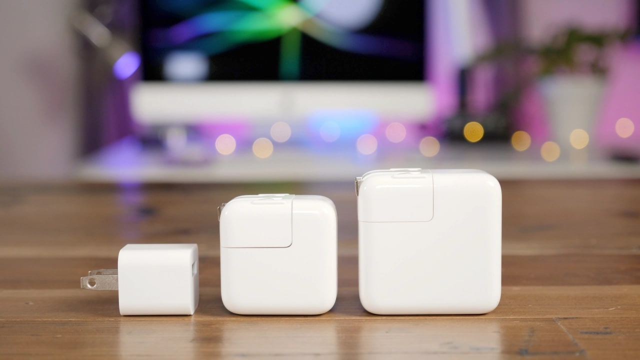 اپل احتمالا روی شارژری با دو پورت USB-C و توان 35 وات کار می‌کند