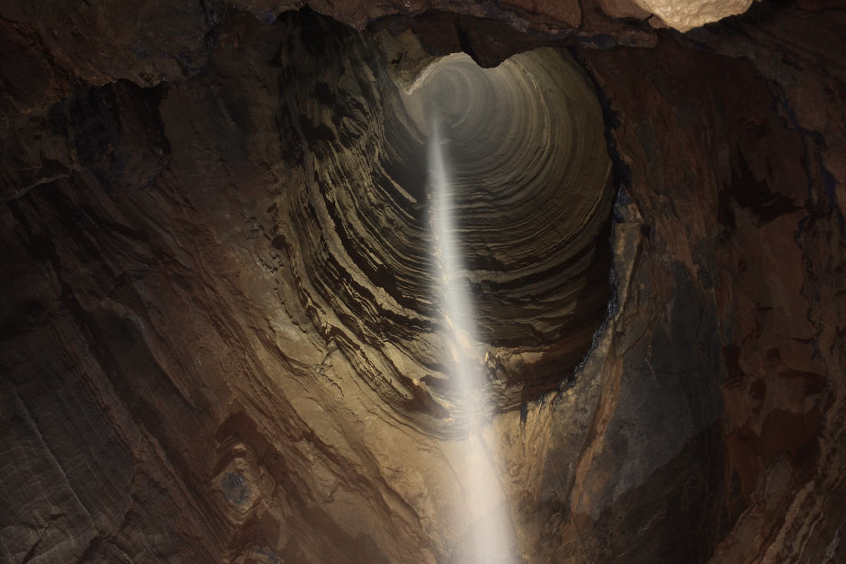 محققان چینی در عمق 3 هزار متری زمین منابع عظیم اورانیوم پیدا کردند