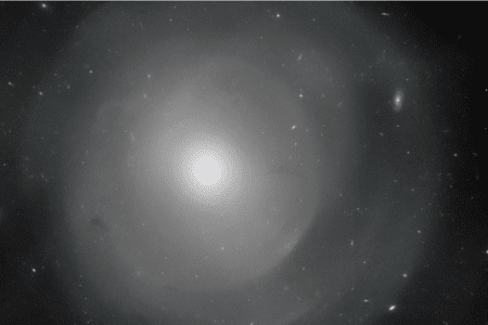 تلسکوپ هابل کهکشان NGC 474 را در محیطی مرموز کشف کرد