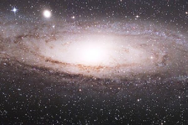 کهکشان آندرومدا و هرچه باید درباره آن بدانید