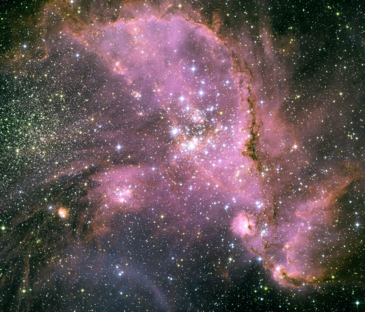 تصویر روز ناسا: رنگ‌های کاذب سحابی NGC 346