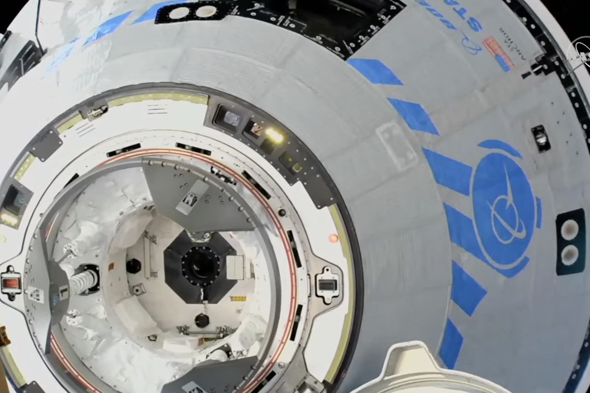 فضاپیمای استارلاینر بوئینگ با موفقیت به ایستگاه فضایی بین‌المللی متصل شد