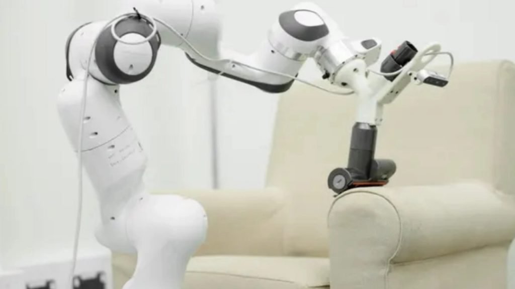 شرکت Dyson برای توسعه «مغز ربات» 700 مهندس متخصص استخدام می‌کند