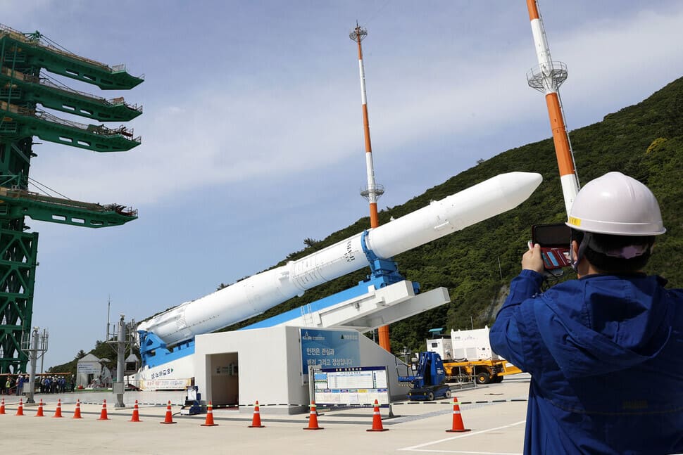 پرتاب راکت نوری ساخت کره جنوبی